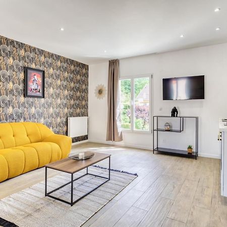 Studio 2 Coubron ภายนอก รูปภาพ